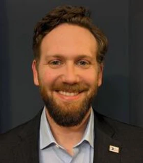 Alumni profile photo of Robby Teas