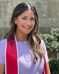 Profile photo of Laura Gallardo