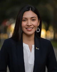 Profile photo of Leslie Hernandez