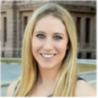 Profile photo of Amy Nabozny