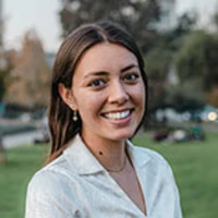 Profile photo of Julia Bowen